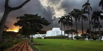 Laie Hawaii Temple. Image via Church of Jesus Christ.